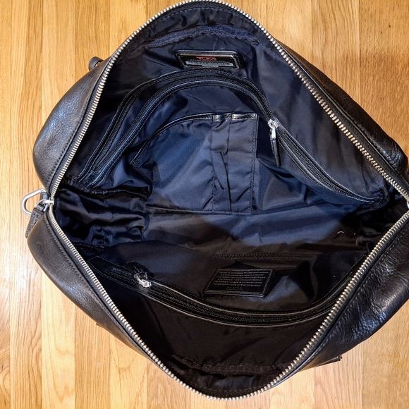 TUMI  Beacon Hill Men's   Lab tab bag / Brifecase Black  Leather Bag OS  TUMI - Picture 6 of 7